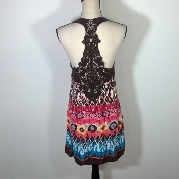 Bohemian Colorful V-Neck Mini Dress Crochet Lace Back Faux Buttons Boho Print - Picture 4 of 12